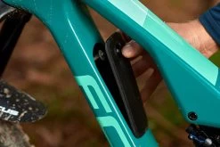 Focus JAM 8.9 -Shimano Store FOCUS MY22 MTB JAM 8 9 ICS Cover 2990