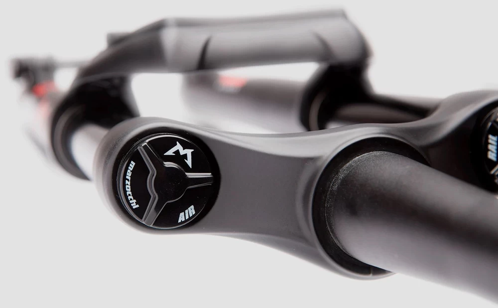 Marzocchi Bomber Z2 29" Rail Sweep-Adj Tapered Boost 5 Marzocchi Bomber Z2 29" Rail Sweep-Adj Tapered Boost - Image 3